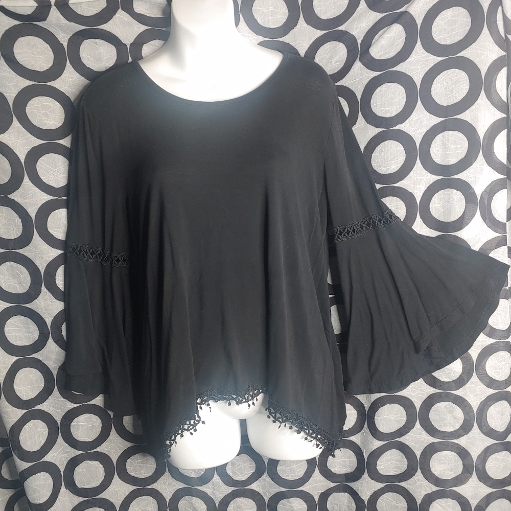 Stem & Vine black top